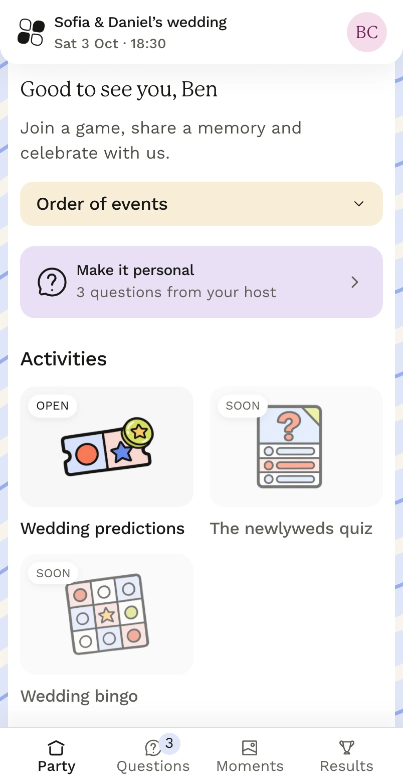 Guest room with the wedding programme and available activities